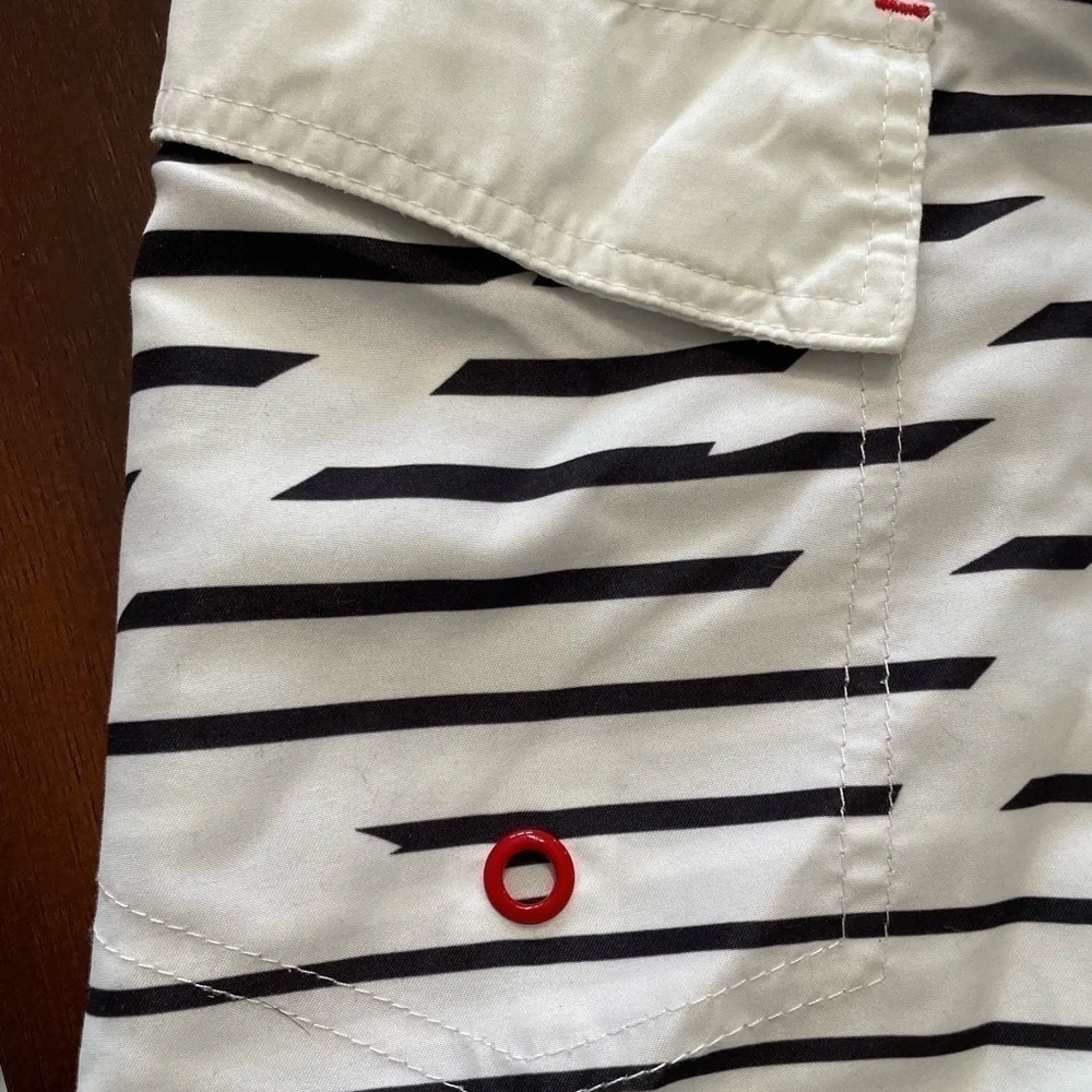 Joe Boxer men’s swim Trunks shorts white with black abstract print size XL 46/48